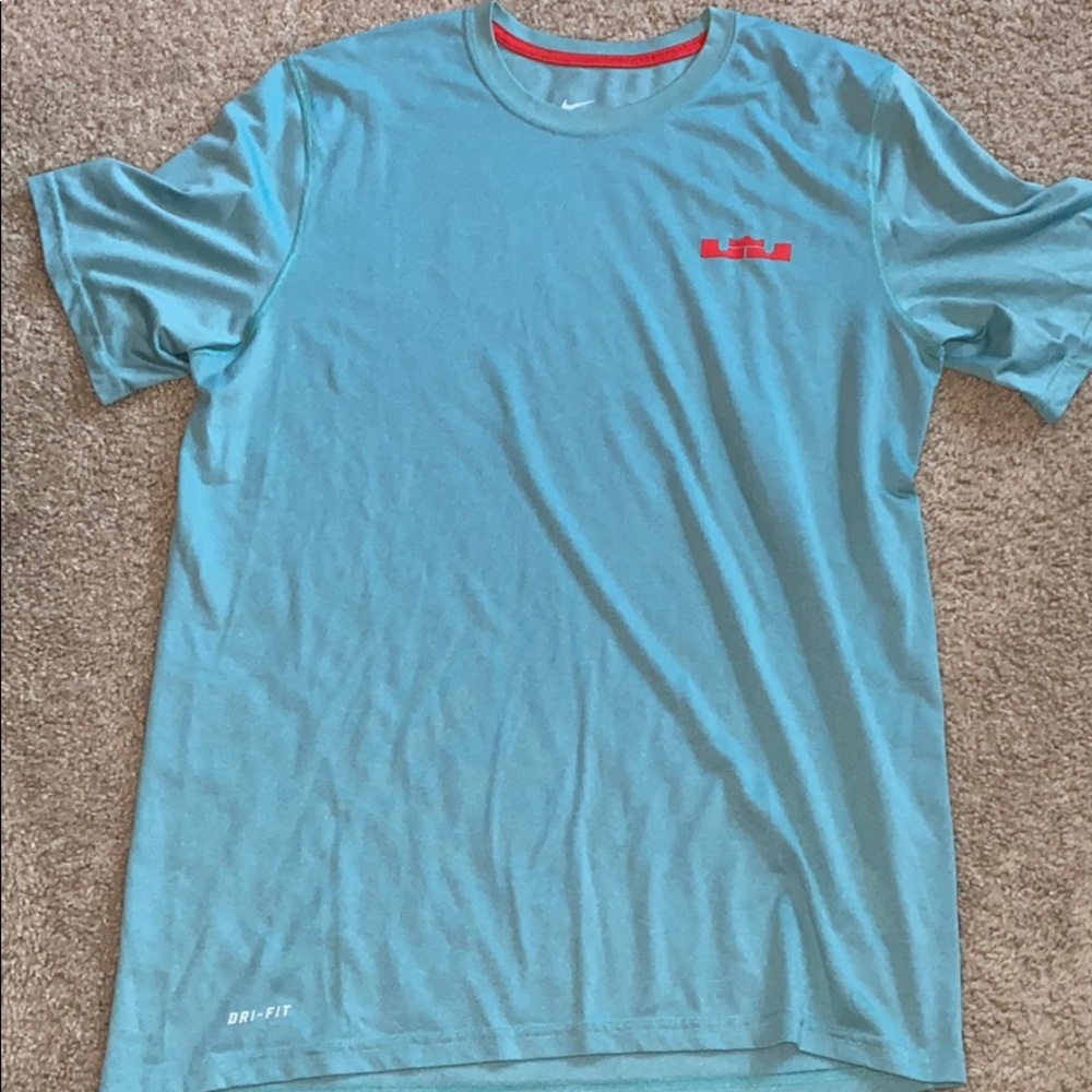 Men’s Dri-Fit Nike LeBron tee